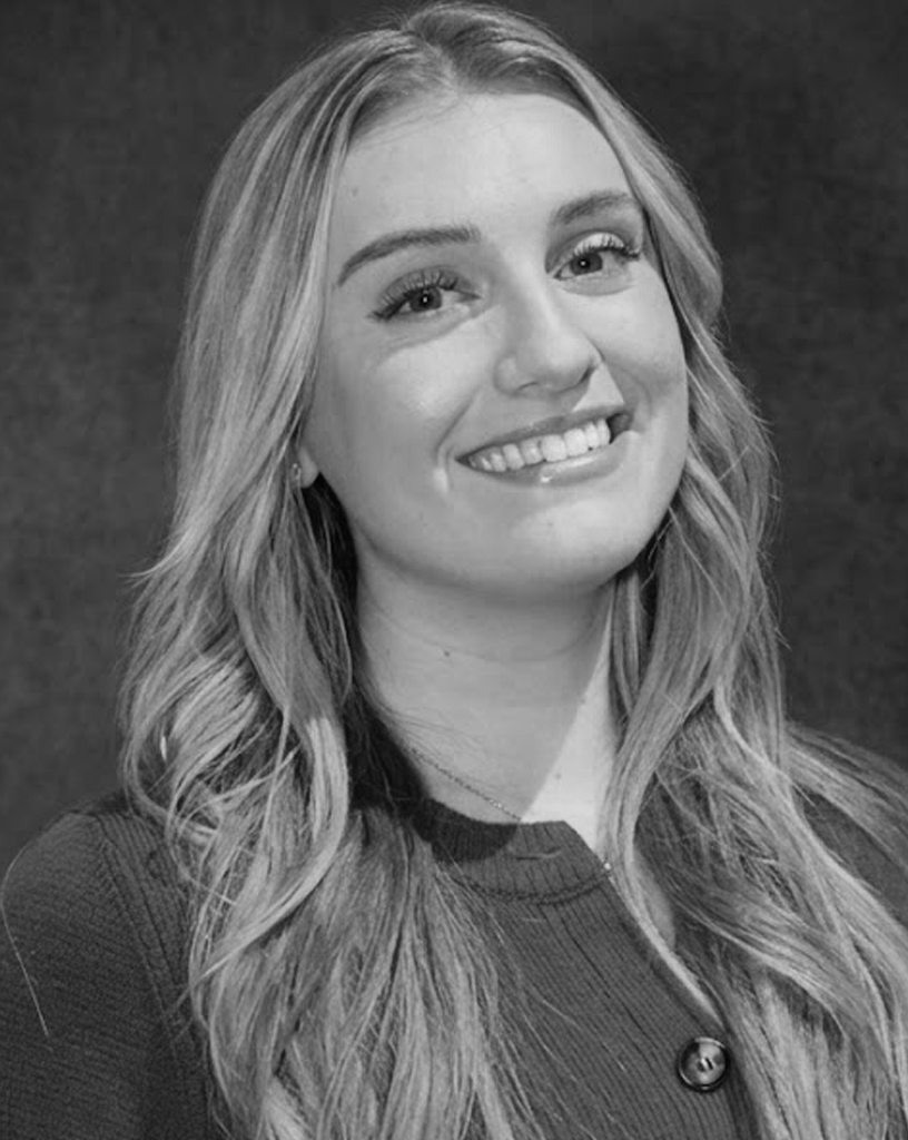 Jillian-bw