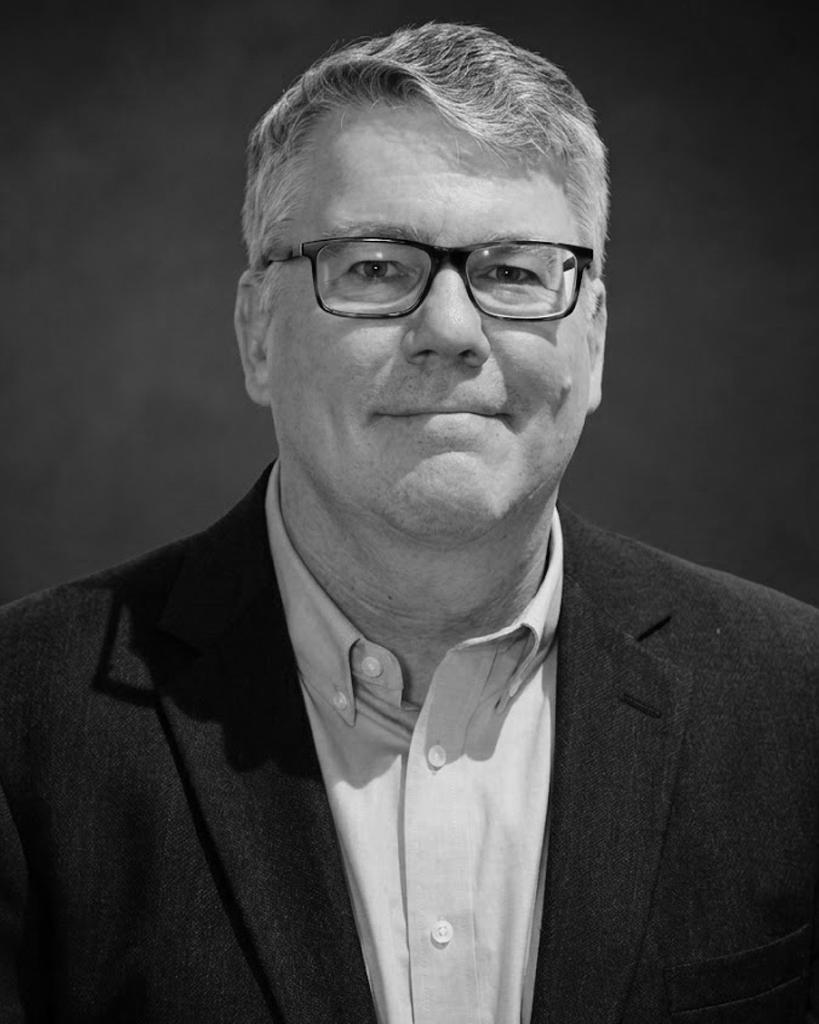 Steve-bw